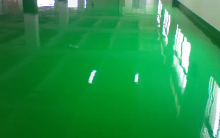 聚氨酯發(fā)泡膠地坪和環(huán)氧地坪有什么區(qū)別？