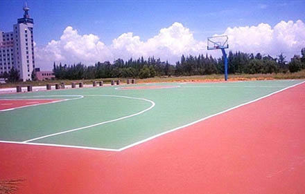 環(huán)氧地坪施工公司講下什么地坪漆適合球場施工？