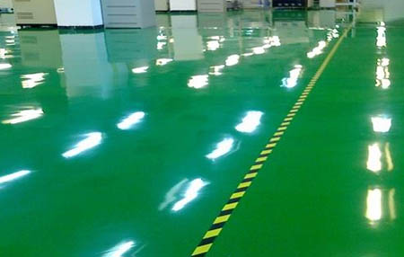 環(huán)氧自流平地坪施工如何判斷施工質(zhì)量的好壞？