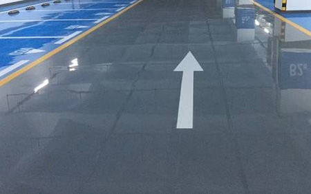 環(huán)氧地坪漆如何日常清潔？能否解決地面清潔難的問題？