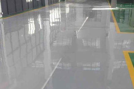 環(huán)氧地坪開裂的類型及處理方法是什么？