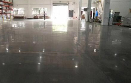 水泥地面固化拋光是什么？固化拋光有哪些好處？