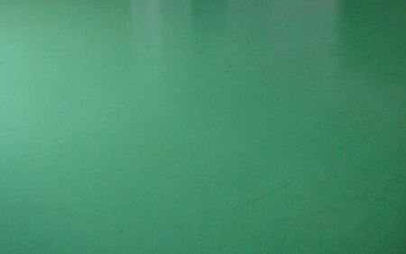 地坪涂料對(duì)人體是否有害？和地坪漆有什么區(qū)別？