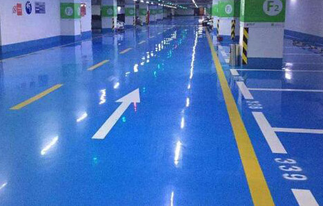 地坪怎樣選擇？混凝土密封固化劑地坪有什么特點(diǎn)？