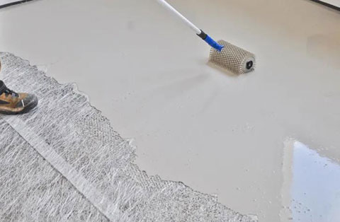 在瓷磚上進行環(huán)氧地坪漆施工要注意什么？