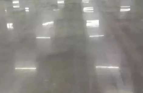 鋼化地坪有什么特點(diǎn)？鋼化地坪應(yīng)用領(lǐng)域有哪些？